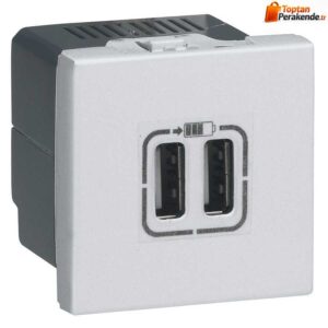 Legrand-Ikili-USB-PriziTelefon-Sarji-Icin-5V.jpg Legrand İkili USB Prizi,Telefon Şarjı İçin, 5V